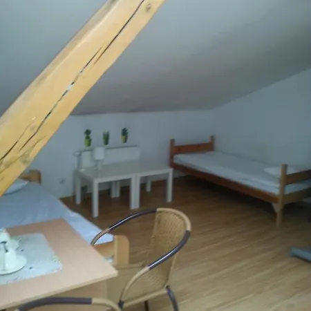 Hostel Apart & Hostel Guest Room Brendan *