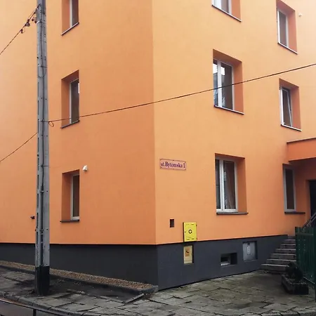Hostel Apart & Hostel Guest Room Brendan Krakow