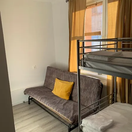 Apart & Hostel Guest Room Brendan Hostel *