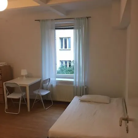 Hostel Apart & Hostel Guest Room Brendan